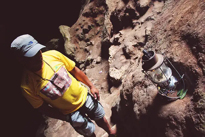 Nuestro guía preparándose mentalmente para la aventura.
