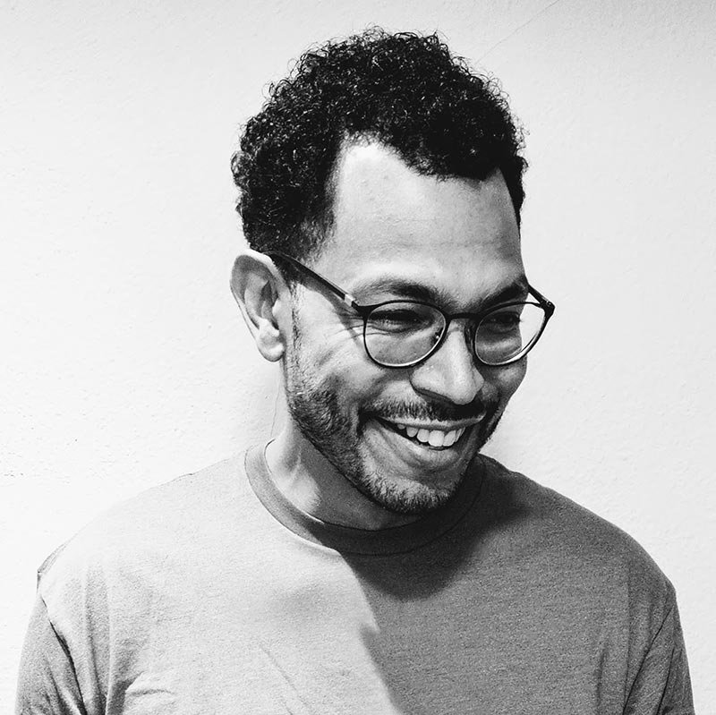 Hola, soy Luis, el creador de Astromono.